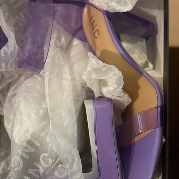 I.N.C. Ankle Strap High Heeled Pumps NIB Size 9.5 - Picture 10 of 10